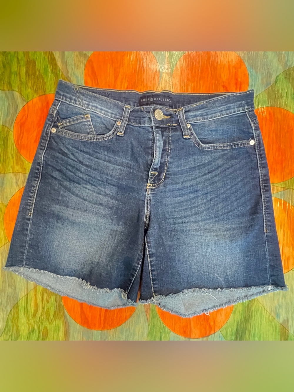 Rock & Republic Bumpershoot  Womens Denim Jeans Shorts Size 8 Blue Button Zipper